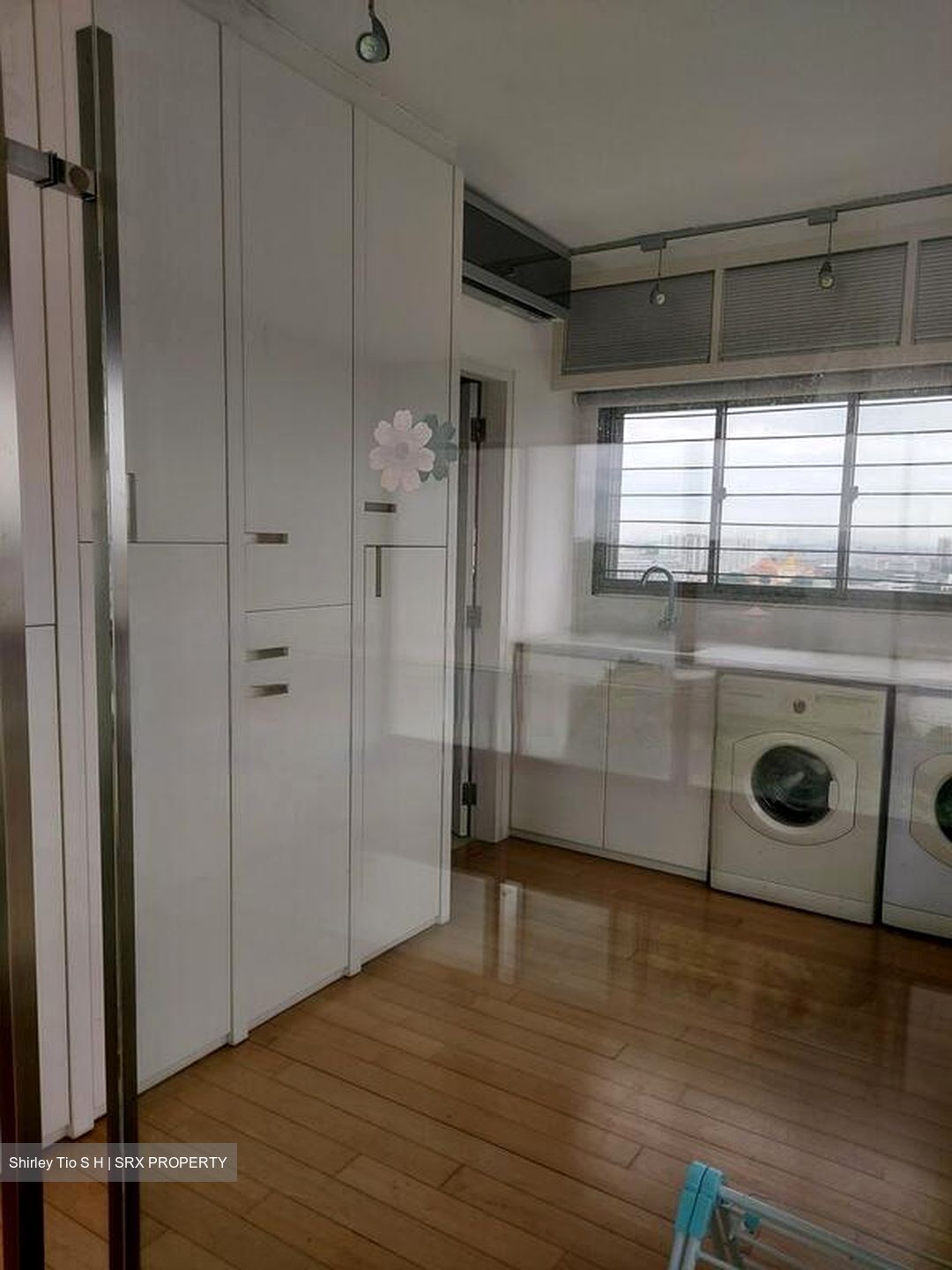 Lakeview Estate (D20), Apartment #467749271